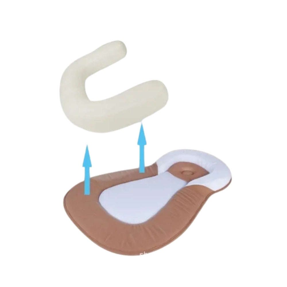 Almohada posicionadora para bebé con arco de juegos