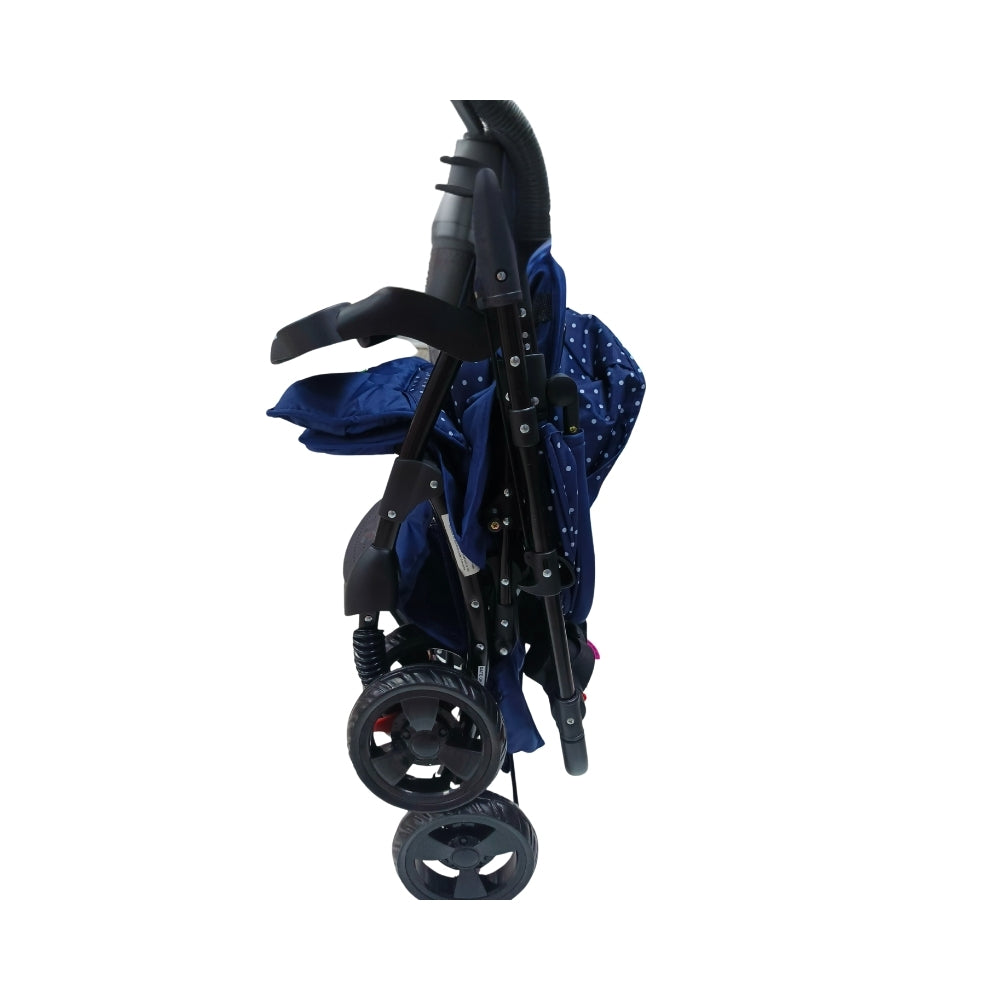 Coche clásico con portabiberones